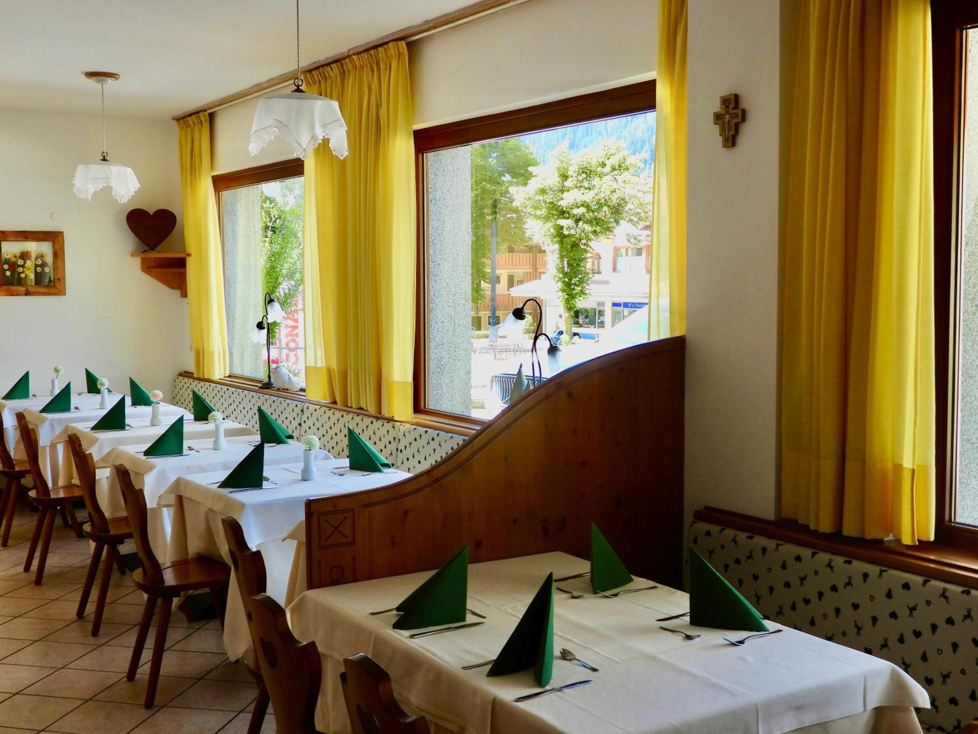 Hotel Garni Maffei Pinzolo Kültér fotó