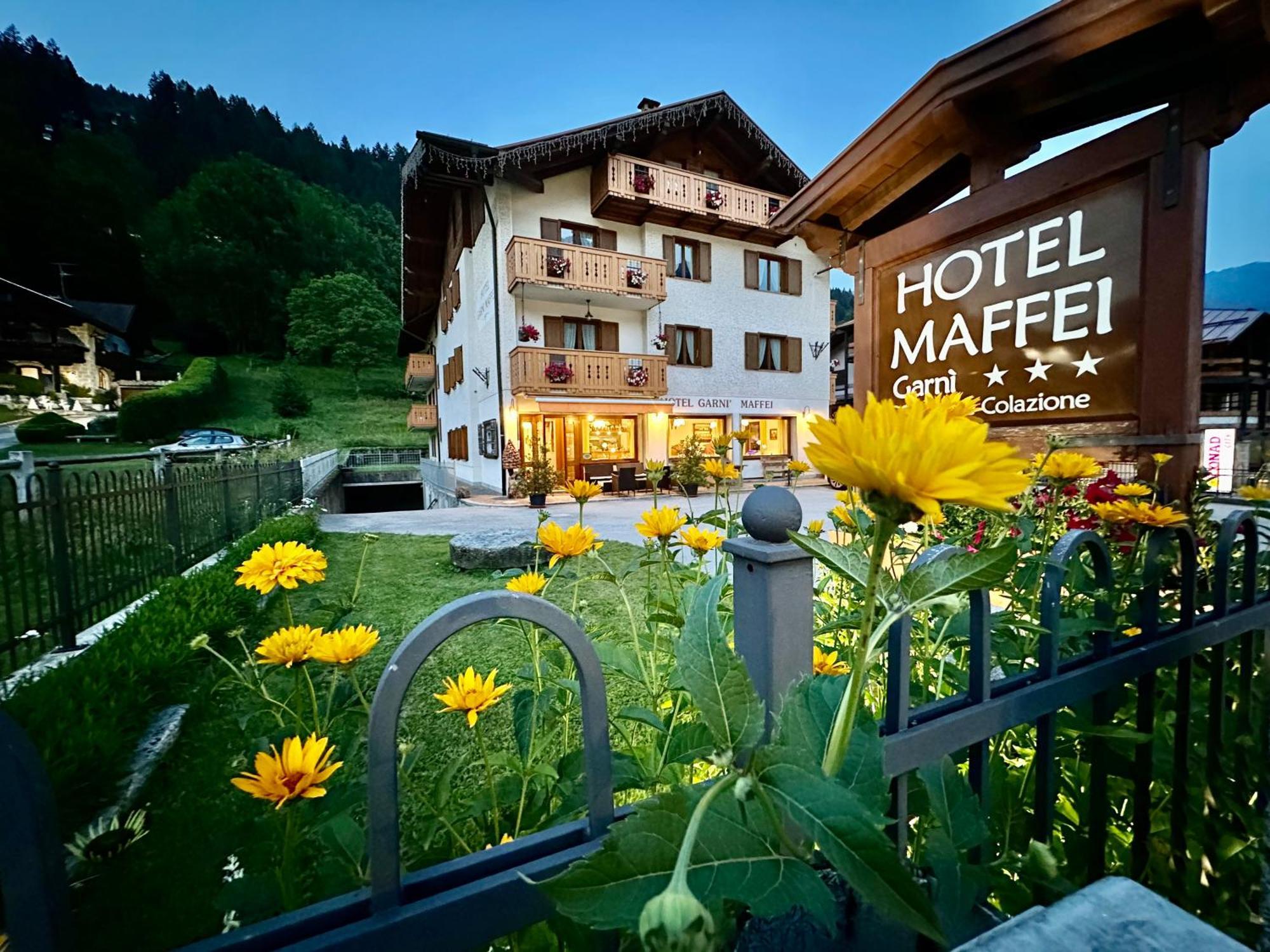 Hotel Garni Maffei Pinzolo Kültér fotó